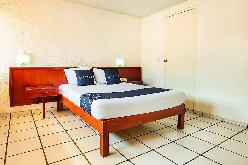 *****  Capital O Colan Ciudad Guzmain Jalisco Hotel Ciudad Guzman Mexico